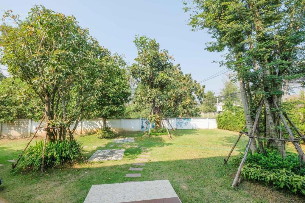 Haak Boutique Hotel Chiang Mai Exterior foto